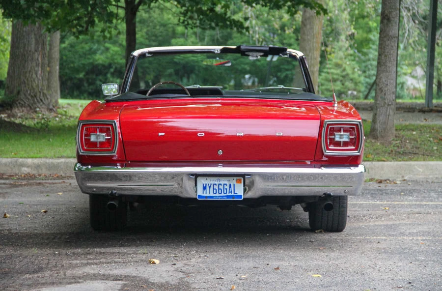 1966 Ford Galaxie 7-Litre 3rd Gen - Image 5 of 31
