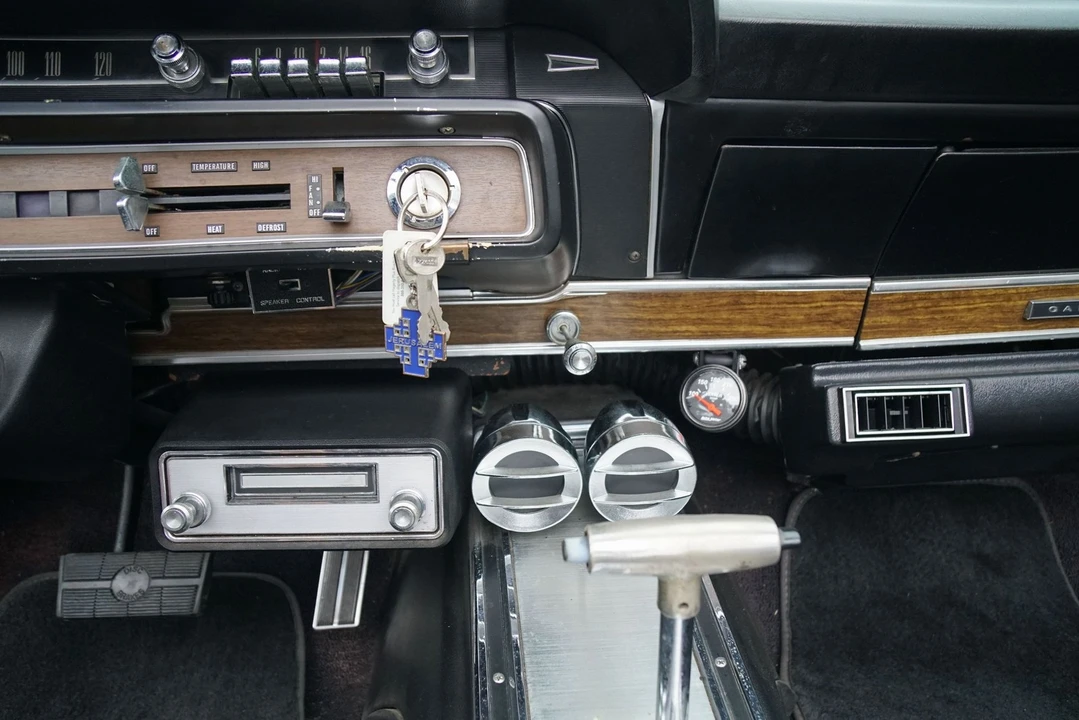 1966 Ford Galaxie 3rd Gen - Image 28 of 31