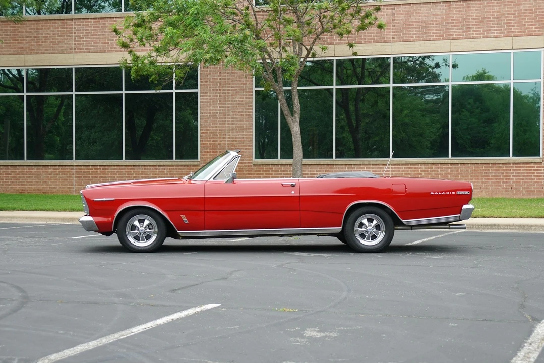 1966 Ford Galaxie 3rd Gen - Image 2 of 31