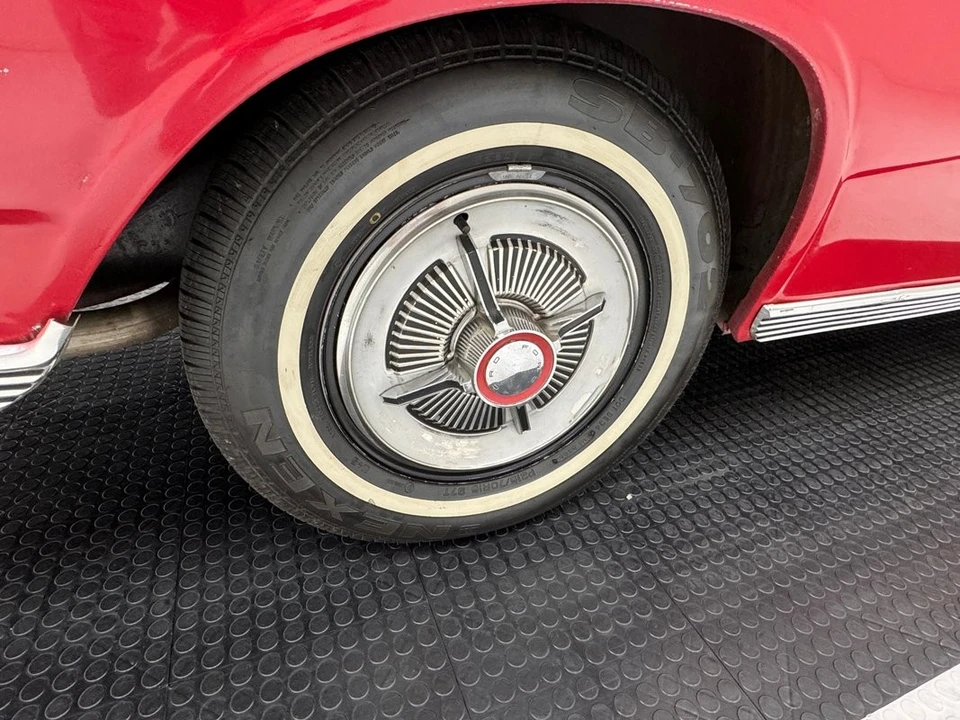1966 Ford Galaxie 3rd Gen - Image 24 of 31