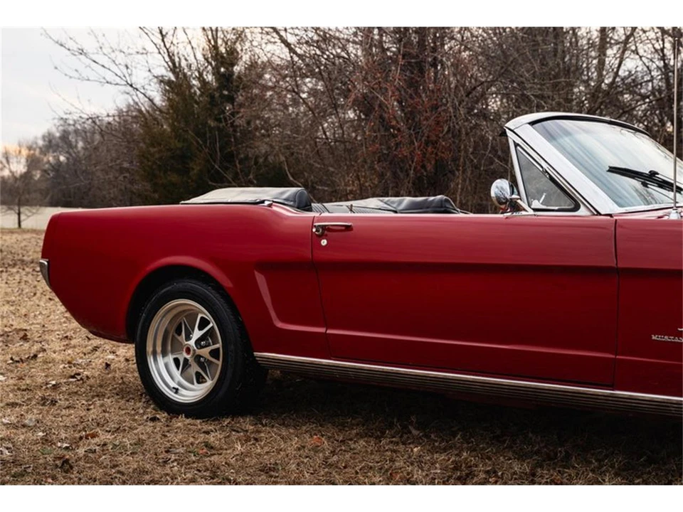 1966 Ford Mustang 1st Gen (1964.5-1966) - Image 13 of 31
