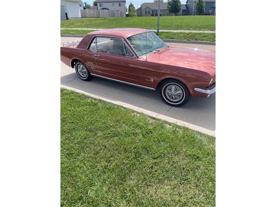 1966 Ford Mustang 1st Gen (1964.5-1966) - Image 3 of 8