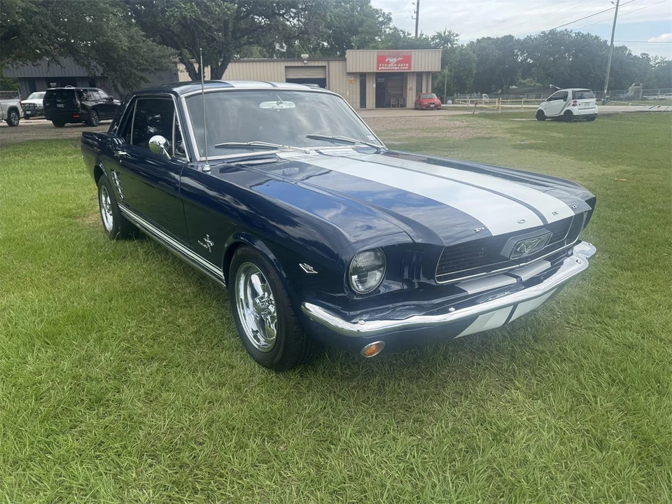 1966 Ford Mustang 1st Gen (1964.5-1966) - Image 3 of 14