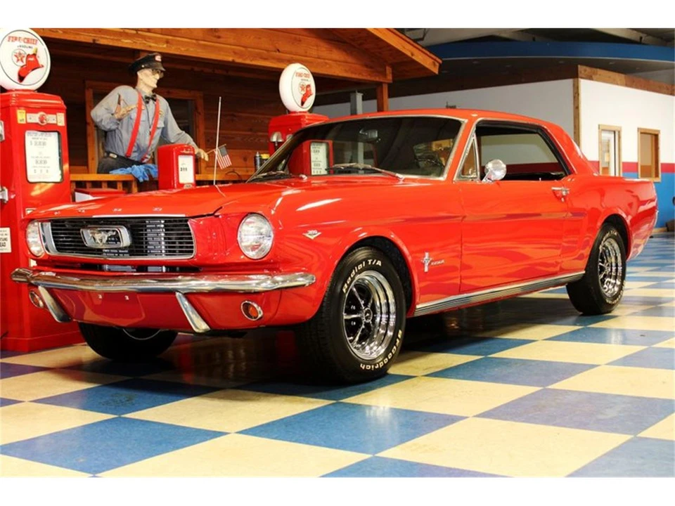 1966 Ford Mustang 1st Gen (1964.5-1966) - Image 4 of 24