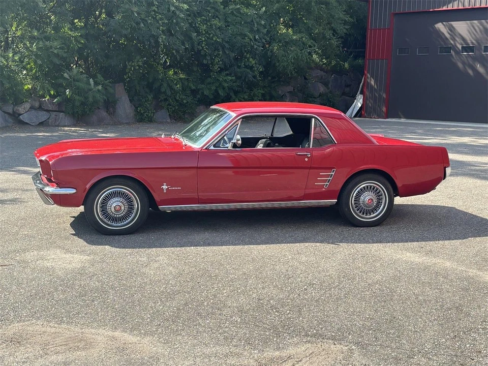 1966 Ford Mustang 1st Gen (1964.5-1966) - Image 8 of 31