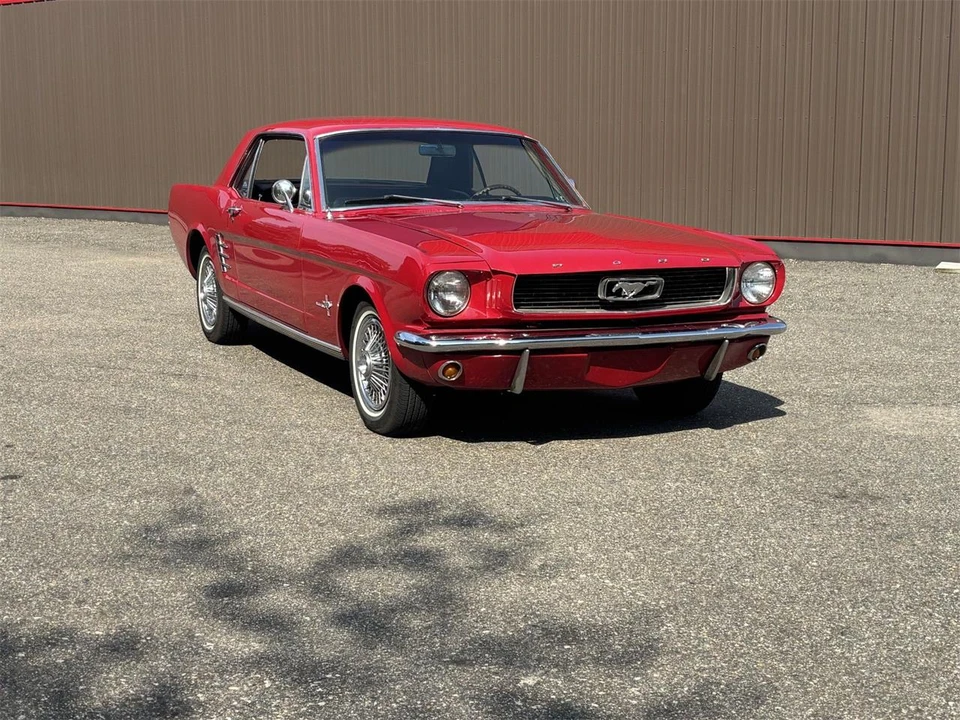 1966 Ford Mustang 1st Gen (1964.5-1966) - Image 6 of 31