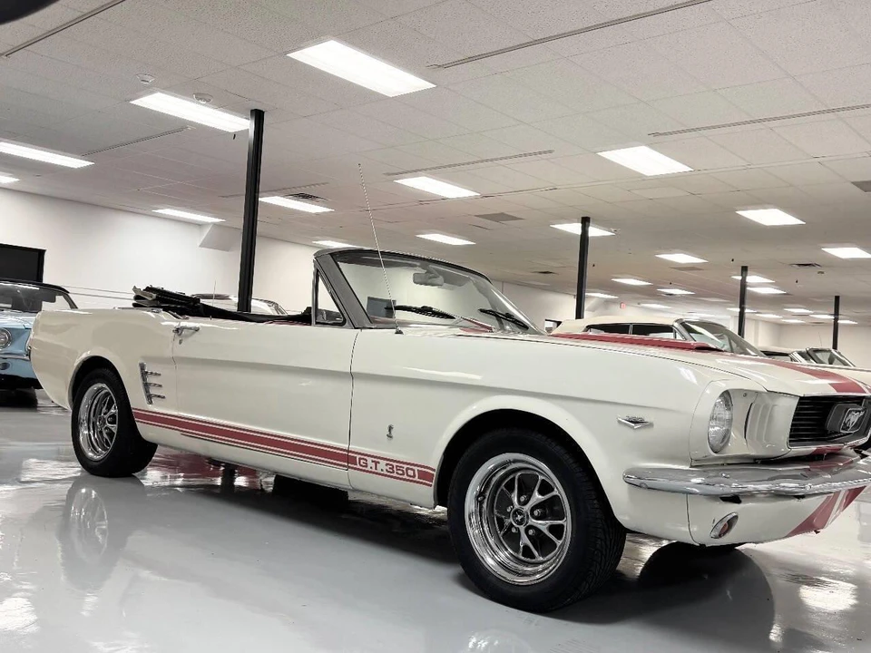 1966 Ford Mustang 1st Gen (1964.5-1966) - Image 10 of 30