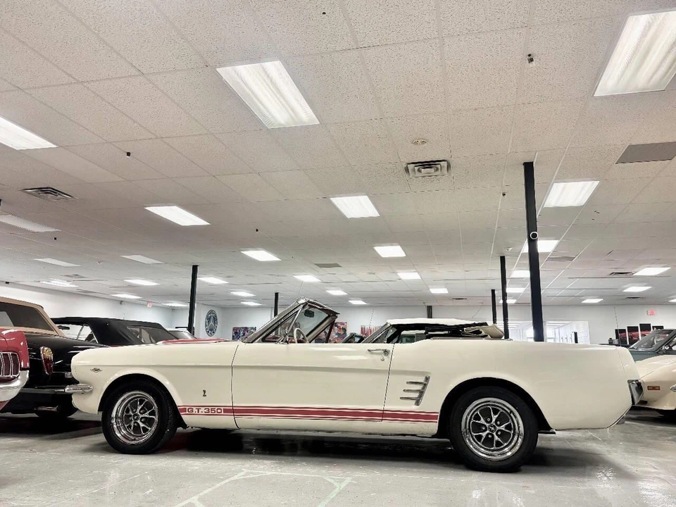 1966 Ford Mustang 1st Gen (1964.5-1966) - Image 17 of 30