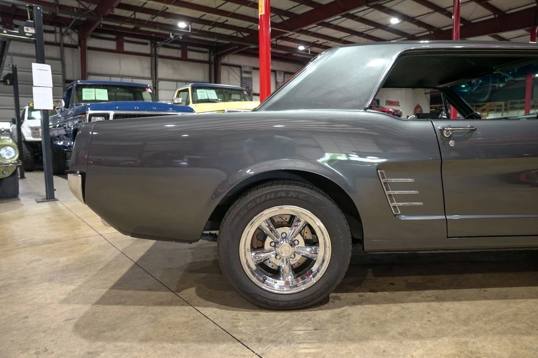 1966 Ford Mustang 1st Gen (1964.5-1966) - Image 9 of 31