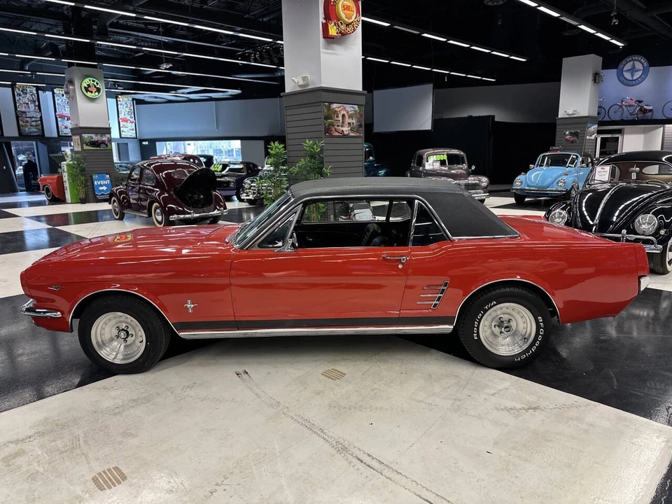 1966 Ford Mustang 1st Gen (1964.5-1966) - Image 9 of 23