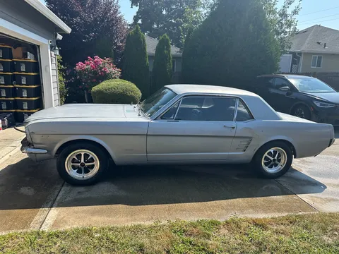 1966 Ford Mustang