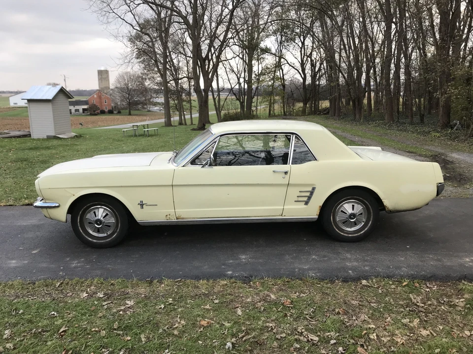 1966 Ford Mustang 1st Gen (1964.5-1966) - Image 21 of 31