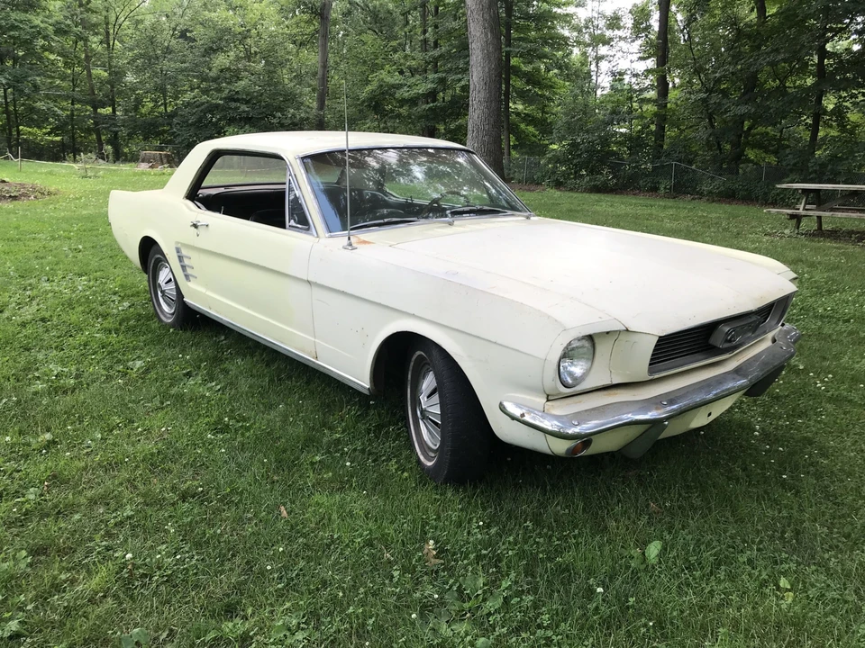 1966 Ford Mustang 1st Gen (1964.5-1966) - Image 3 of 31