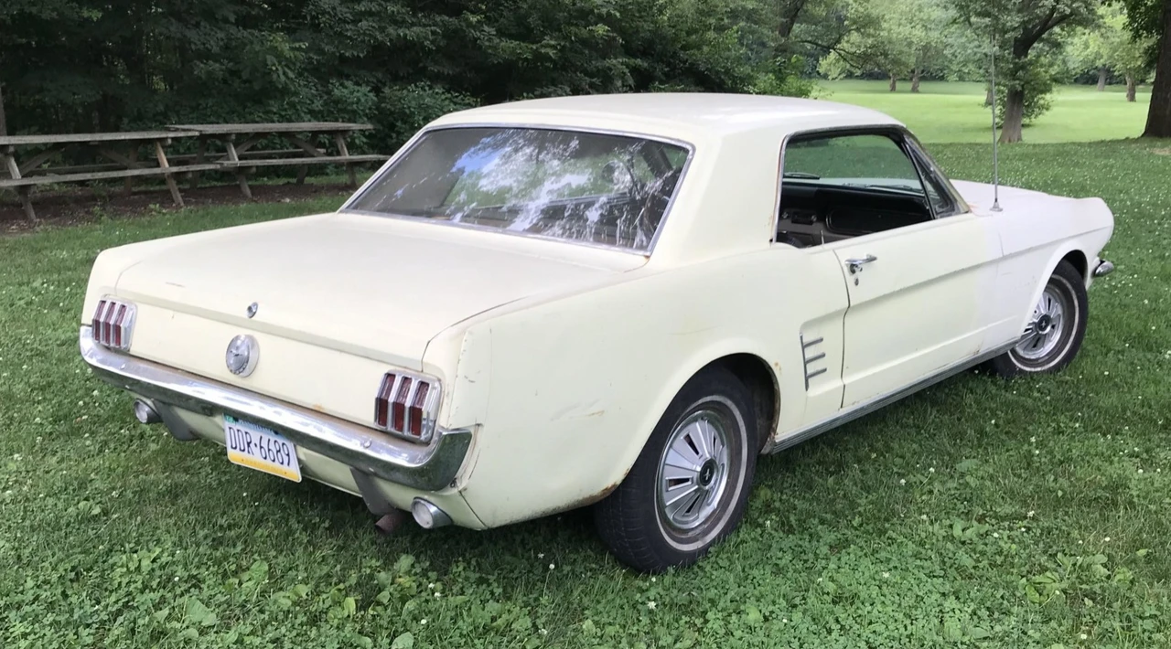 1966 Ford Mustang 1st Gen (1964.5-1966) - Image 7 of 31