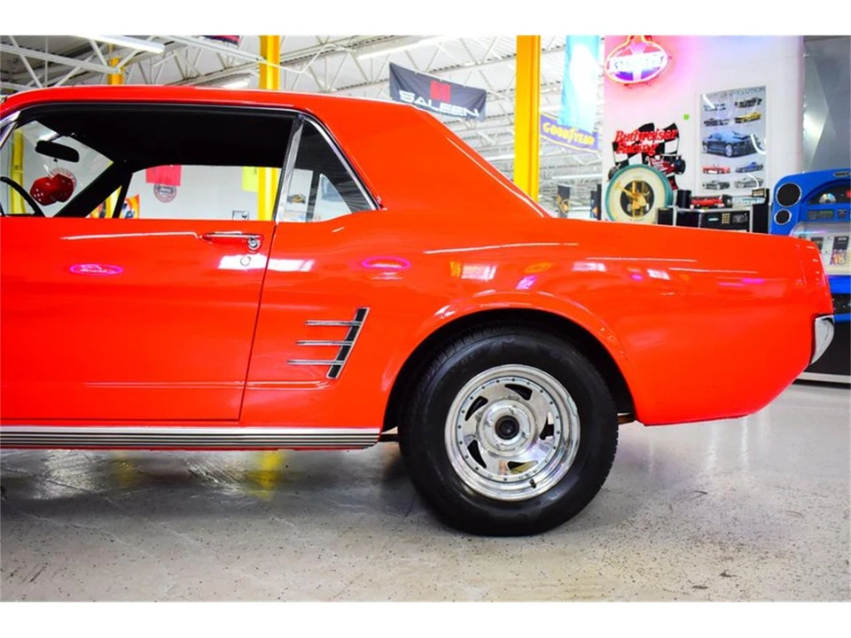 1966 Ford Mustang 1st Gen (1964.5-1966) - Image 22 of 31