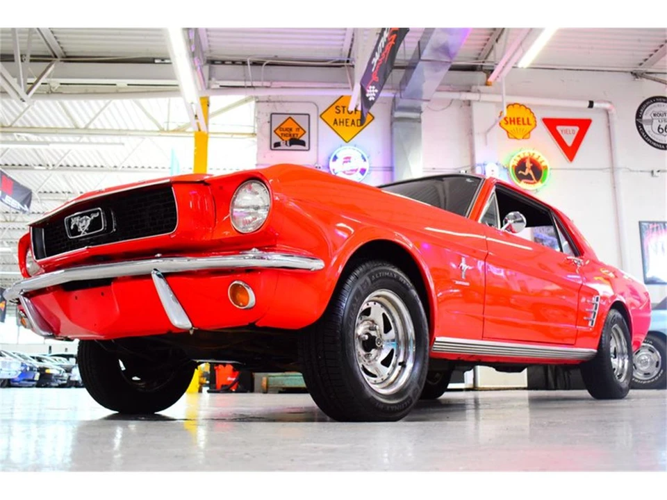 1966 Ford Mustang 1st Gen (1964.5-1966) - Image 25 of 31