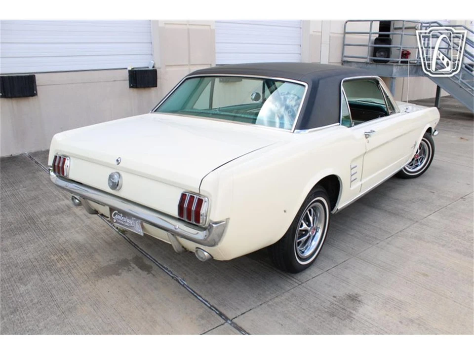 1966 Ford Mustang 1st Gen (1964.5-1966) - Image 13 of 31