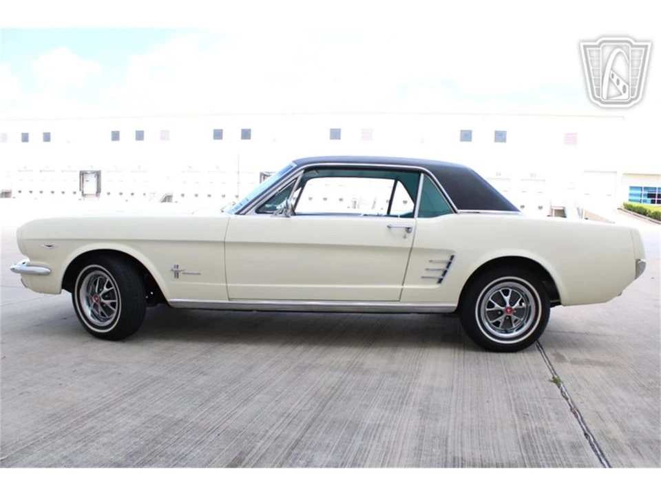 1966 Ford Mustang 1st Gen (1964.5-1966) - Image 4 of 31
