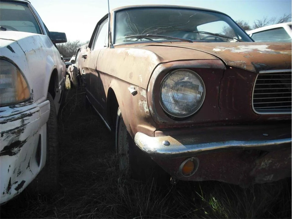 1966 Ford Mustang 1st Gen (1964.5-1966) - Image 9 of 18