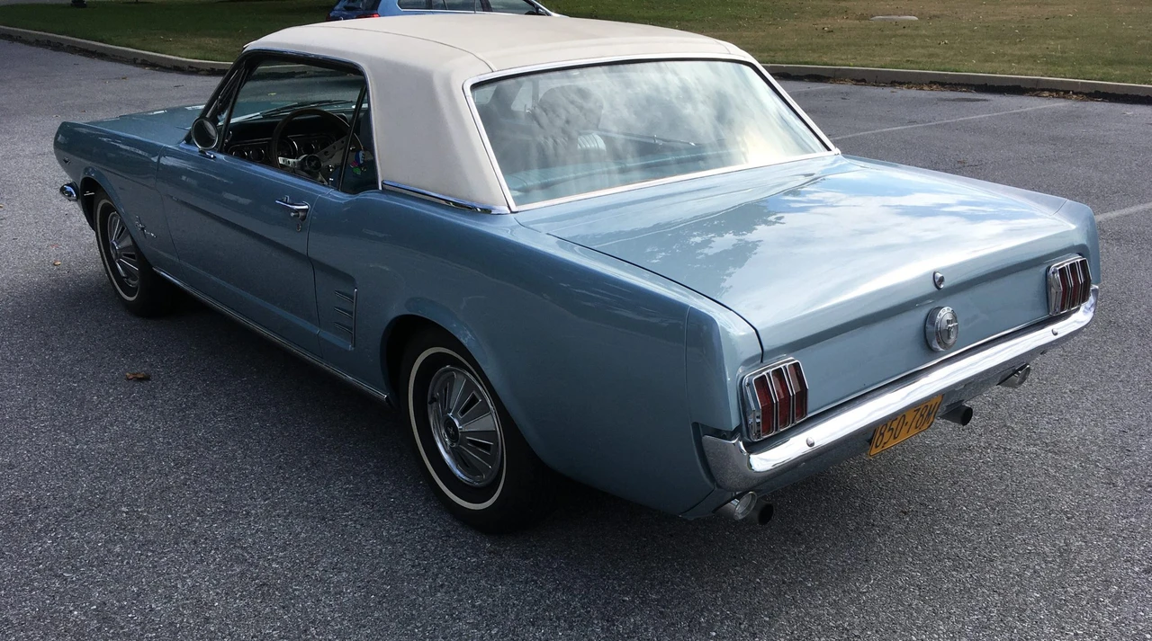 1966 Ford Mustang 1st Gen (1964.5-1966) - Image 12 of 31