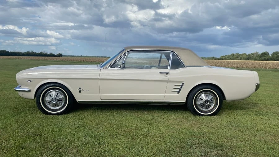 1966 Ford Mustang 1st Gen (1964.5-1966) - Image 2 of 10