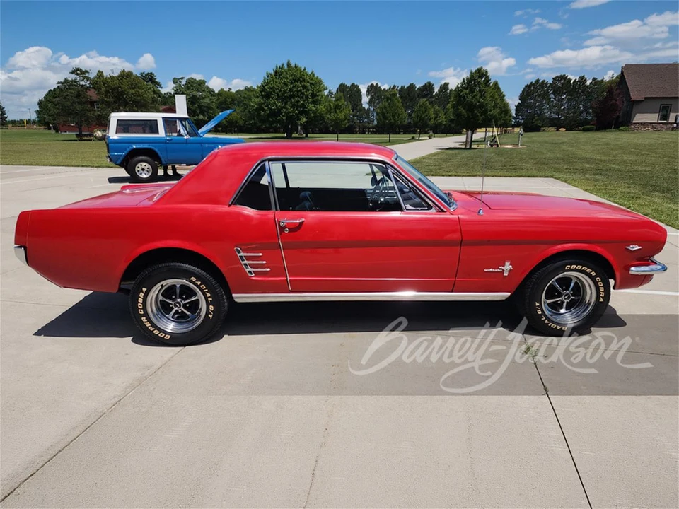 1966 Ford Mustang 1st Gen (1964.5-1966) - Image 2 of 5