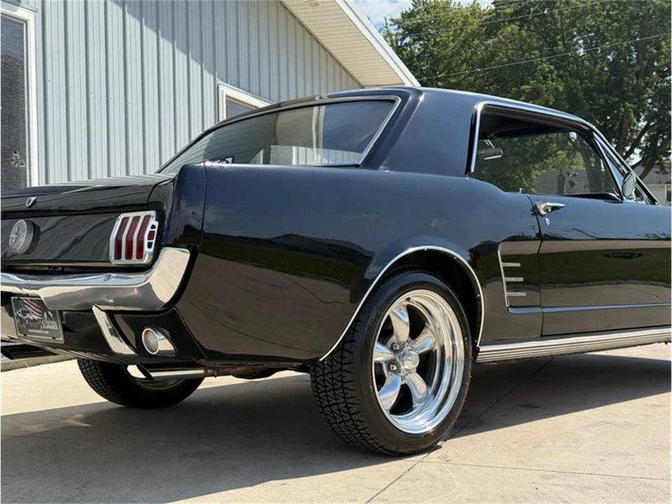 1966 Ford Mustang 1st Gen (1964.5-1966) - Image 9 of 31