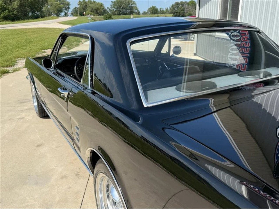 1966 Ford Mustang 1st Gen (1964.5-1966) - Image 6 of 31