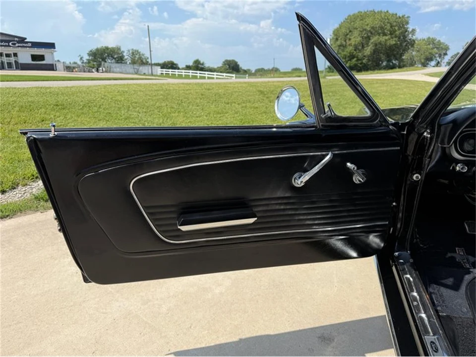 1966 Ford Mustang 1st Gen (1964.5-1966) - Image 26 of 31