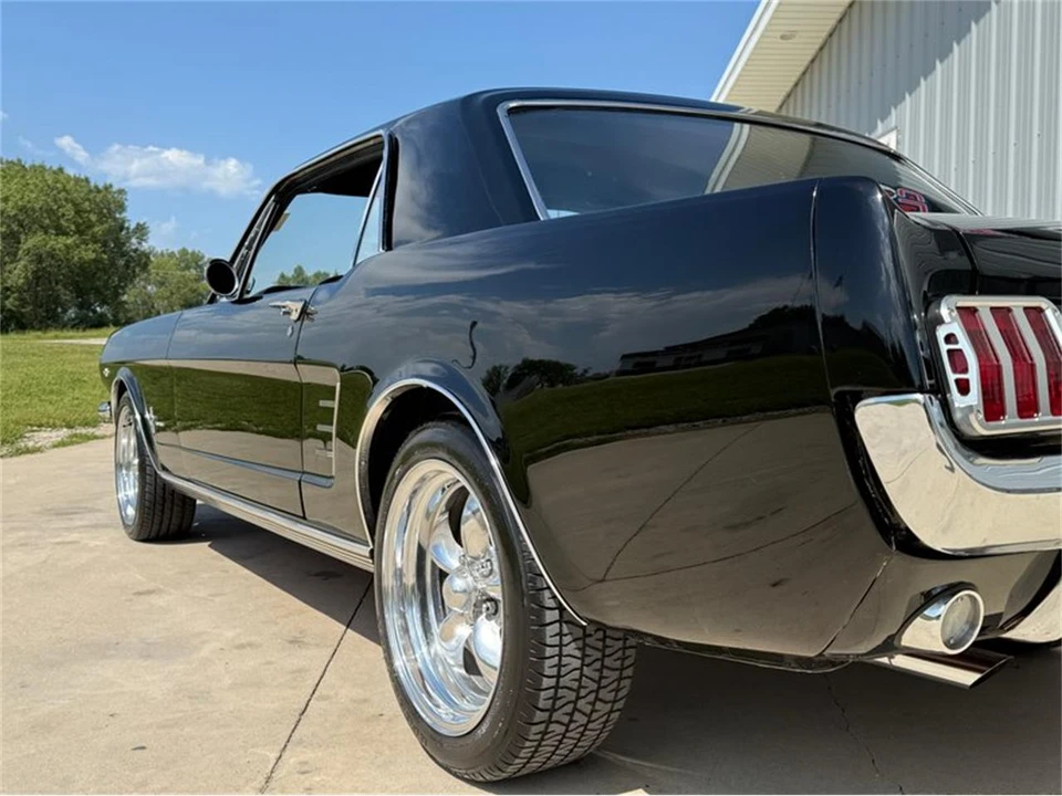 1966 Ford Mustang 1st Gen (1964.5-1966) - Image 4 of 31