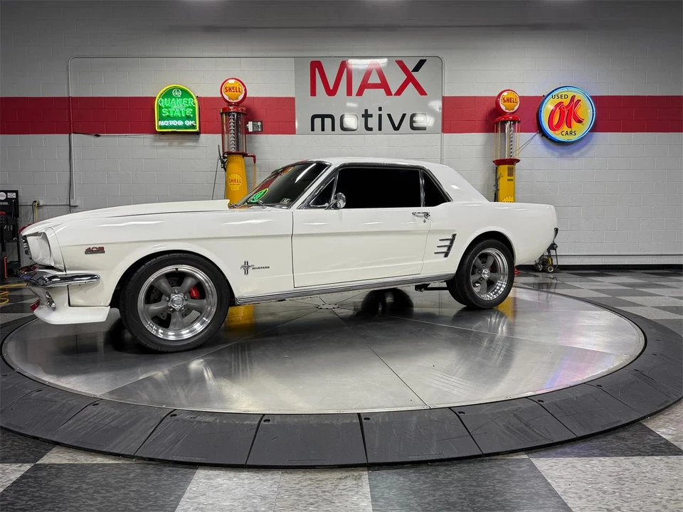 1966 Ford Mustang 1st Gen (1964.5-1966) - Image 6 of 31