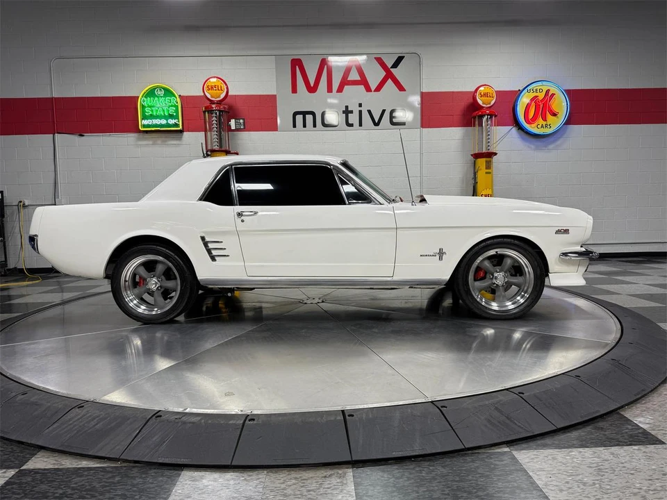 1966 Ford Mustang 1st Gen (1964.5-1966) - Image 14 of 31