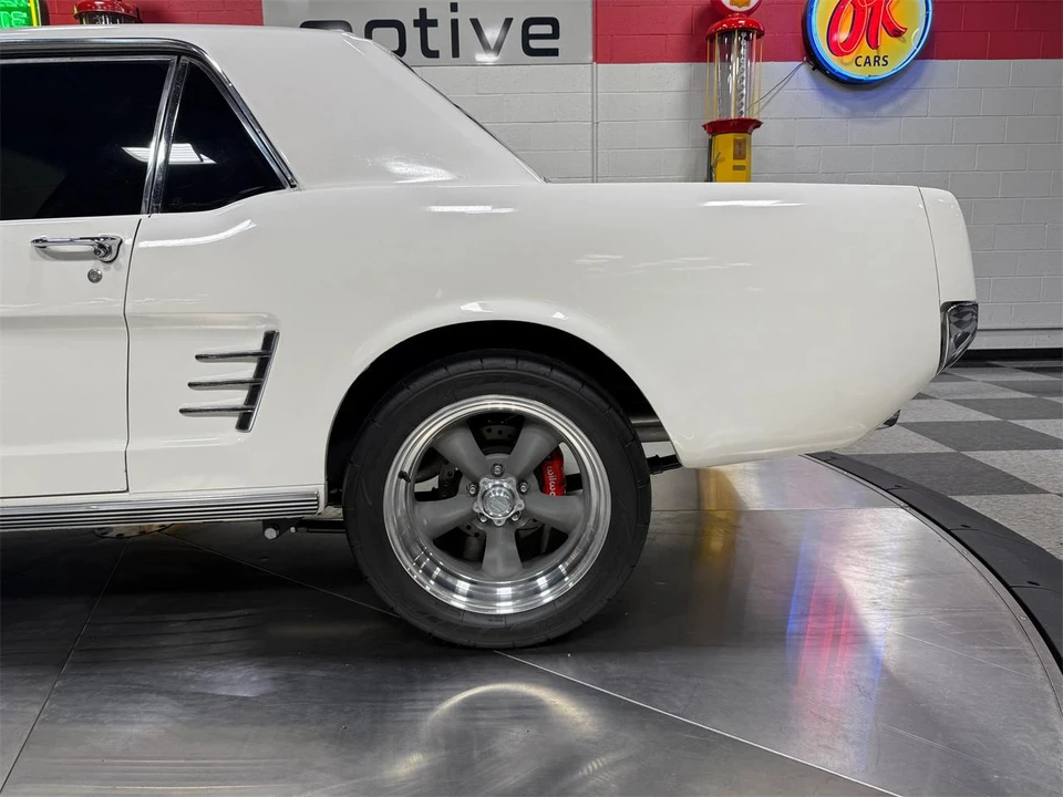 1966 Ford Mustang 1st Gen (1964.5-1966) - Image 23 of 31