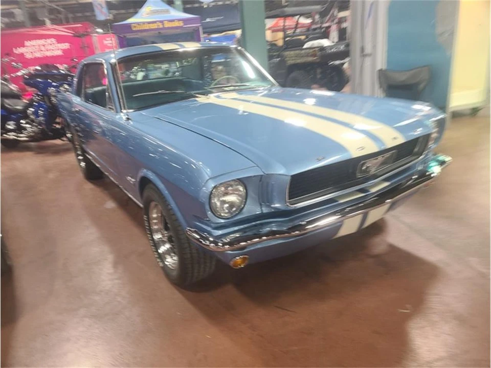 1966 Ford Mustang 1st Gen (1964.5-1966) - Image 2 of 13