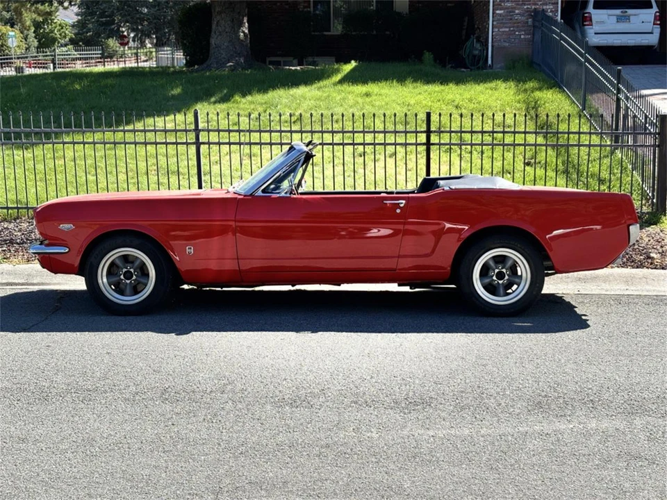 1966 Ford Mustang 1st Gen (1964.5-1966) - Image 5 of 13