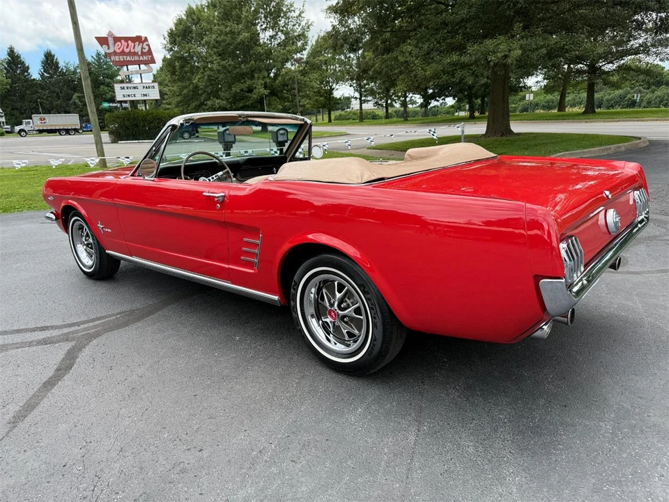 1966 Ford Mustang 1st Gen (1964.5-1966) - Image 4 of 29