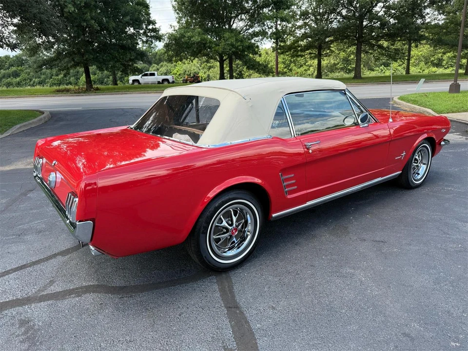 1966 Ford Mustang 1st Gen (1964.5-1966) - Image 14 of 29