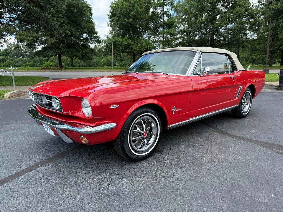 1966 Ford Mustang 1st Gen (1964.5-1966) - Image 9 of 29