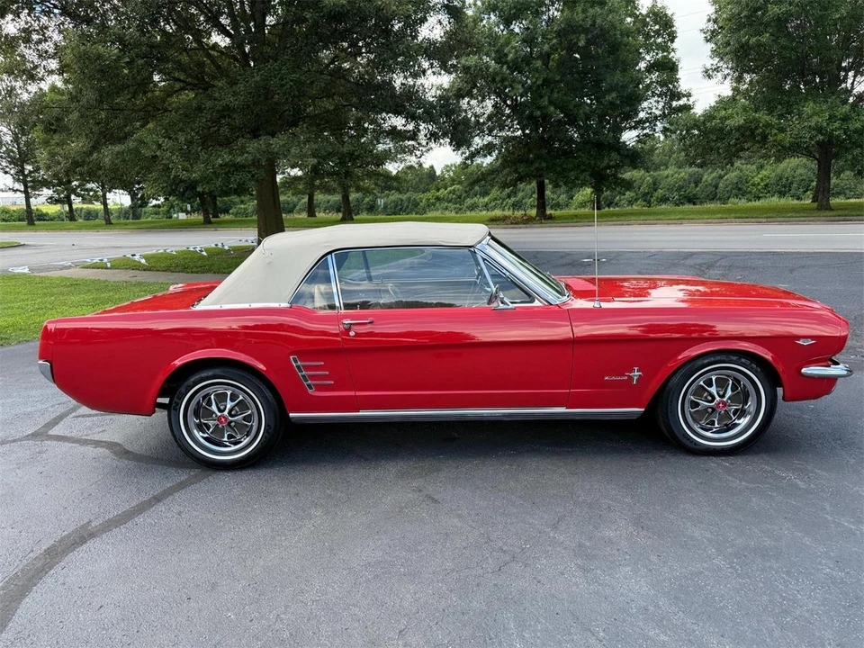 1966 Ford Mustang 1st Gen (1964.5-1966) - Image 15 of 29