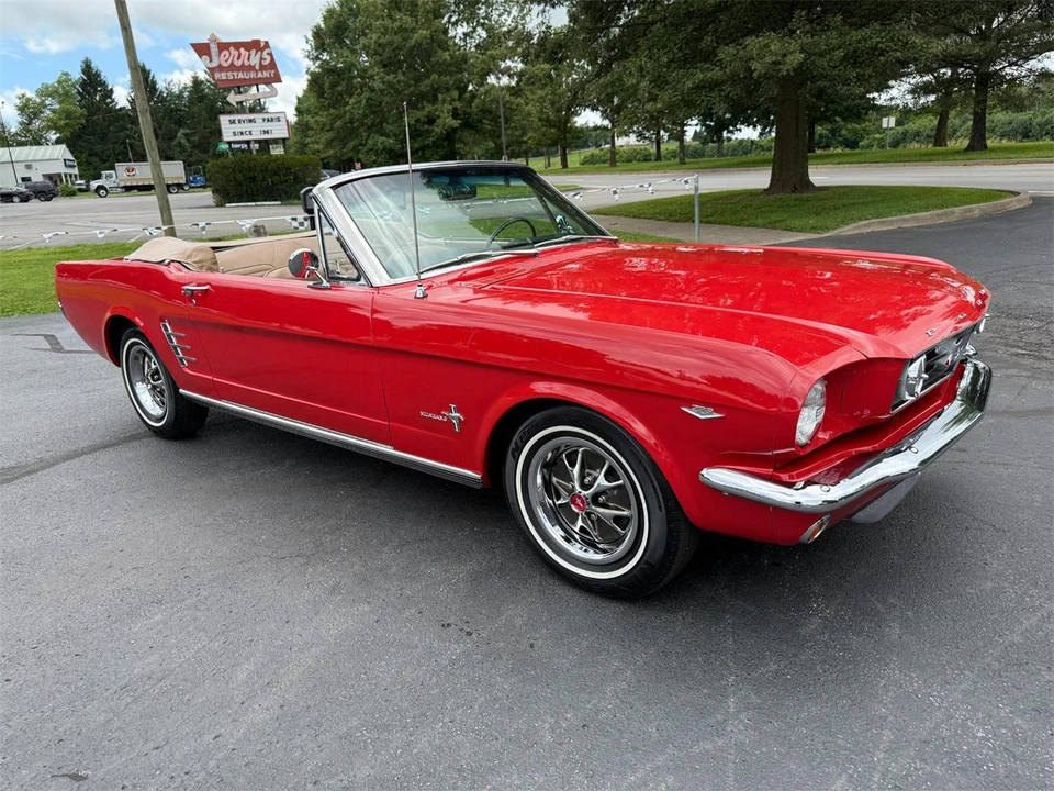 1966 Ford Mustang 1st Gen (1964.5-1966) - Image 8 of 29