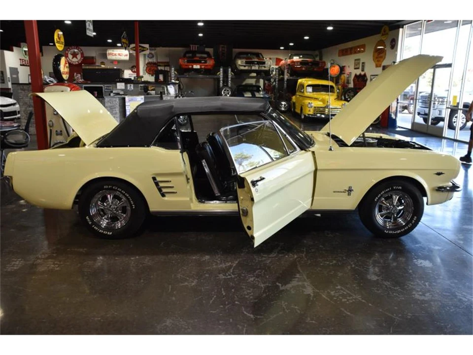 1966 Ford Mustang 1st Gen (1964.5-1966) - Image 17 of 31