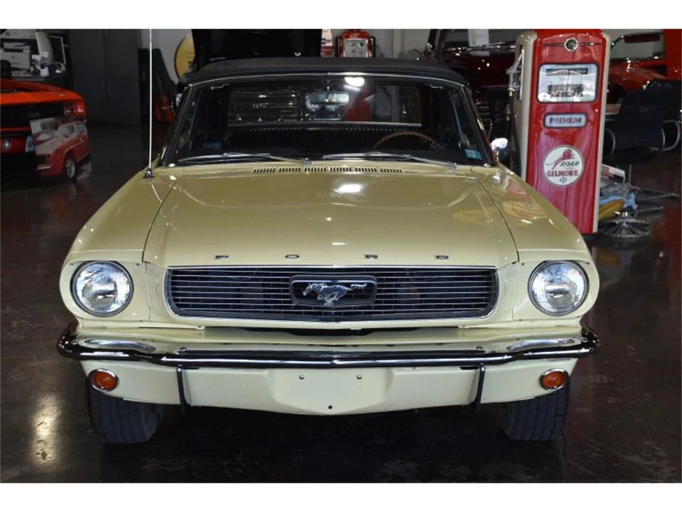 1966 Ford Mustang 1st Gen (1964.5-1966) - Image 3 of 31