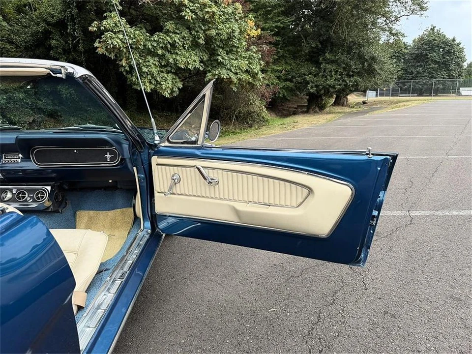 1966 Ford Mustang 1st Gen (1964.5-1966) - Image 23 of 31