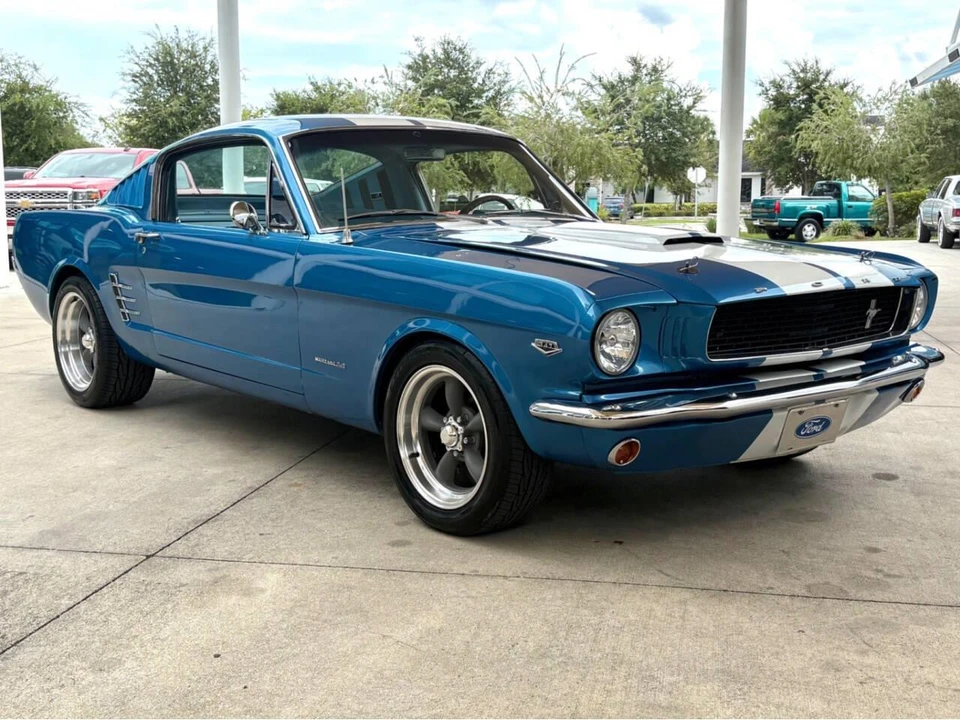 1966 Ford Mustang 1st Gen (1964.5-1966) - Image 4 of 31