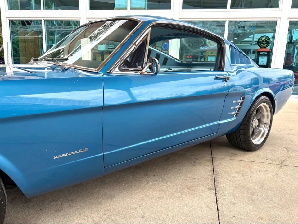 1966 Ford Mustang 1st Gen (1964.5-1966) - Image 13 of 31