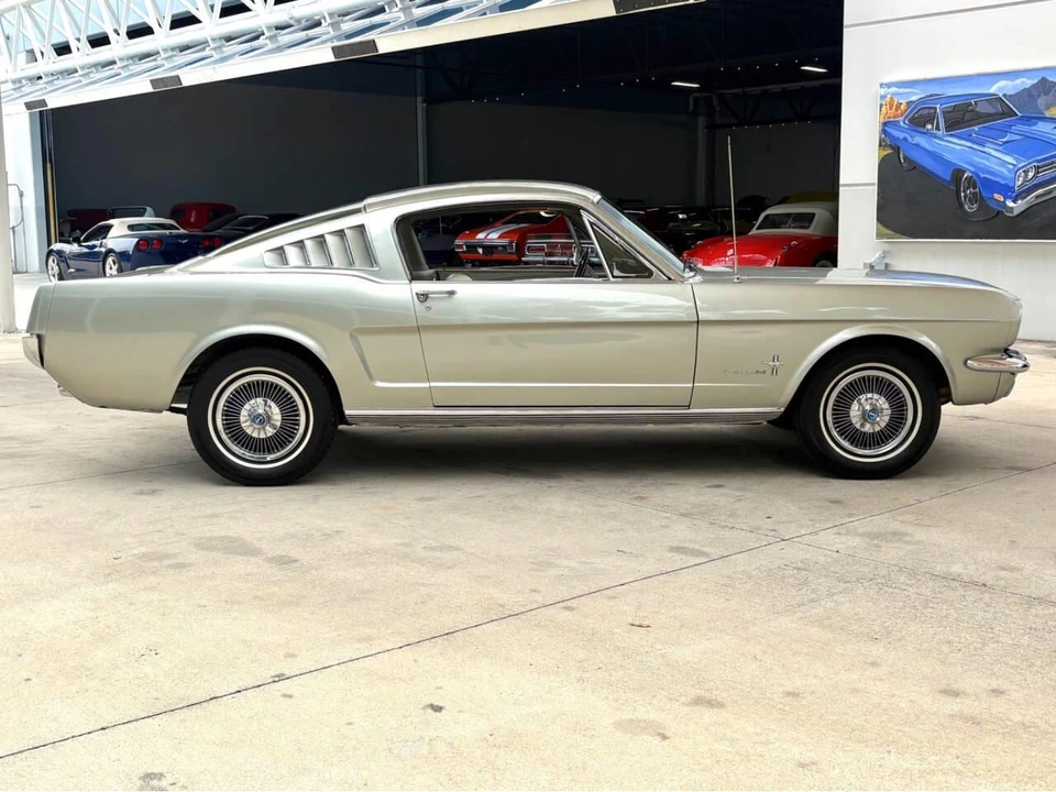 1966 Ford Mustang 1st Gen (1964.5-1966) - Image 5 of 31