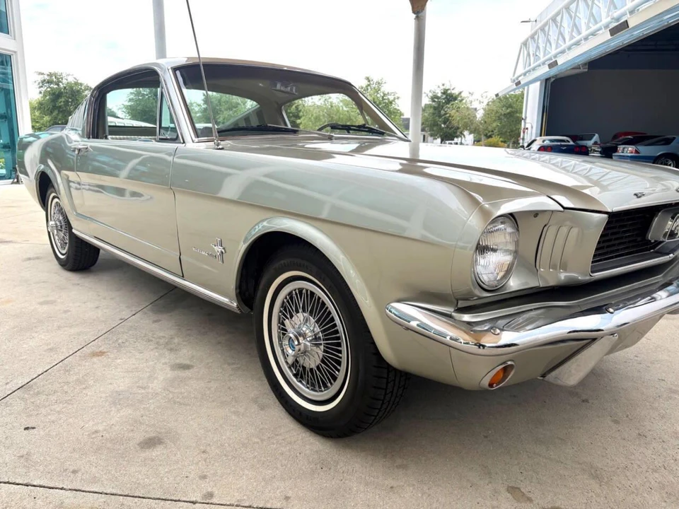 1966 Ford Mustang 1st Gen (1964.5-1966) - Image 19 of 31