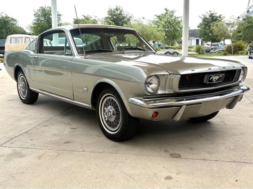 1966 Ford Mustang 1st Gen (1964.5-1966) - Image 4 of 31