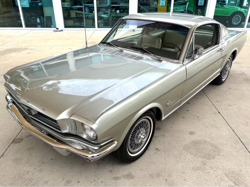 1966 Ford Mustang 1st Gen (1964.5-1966) - Image 20 of 31