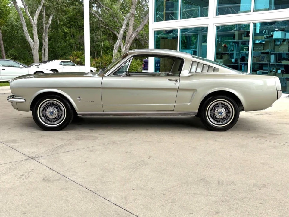 1966 Ford Mustang 1st Gen (1964.5-1966) - Image 10 of 31